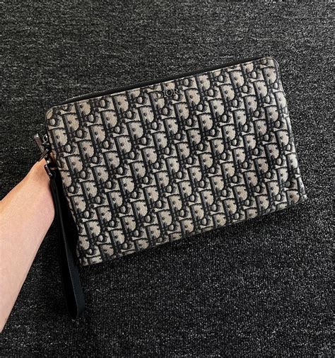 dior clutch 2023